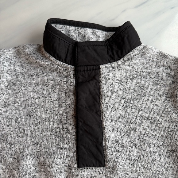 Janie & Jack Boys Marled Knit Black Grey Mock Neck Half Snap Pullover Top Size 6 - Picture 2 of 9